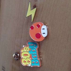 Bundle of 3 "80s baby" pins